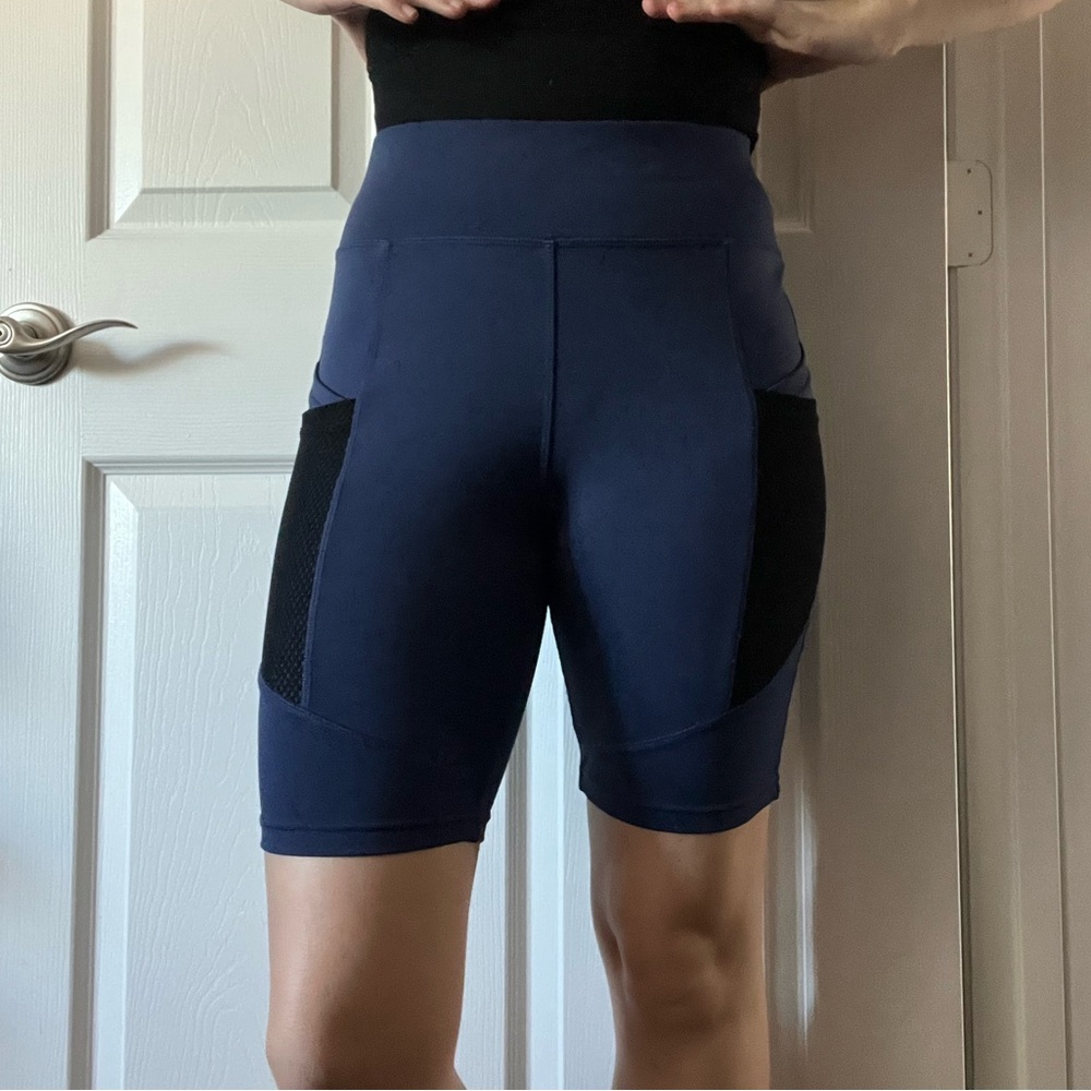 NWOT POP Fit Bike Shorts - Picture 7 of 8